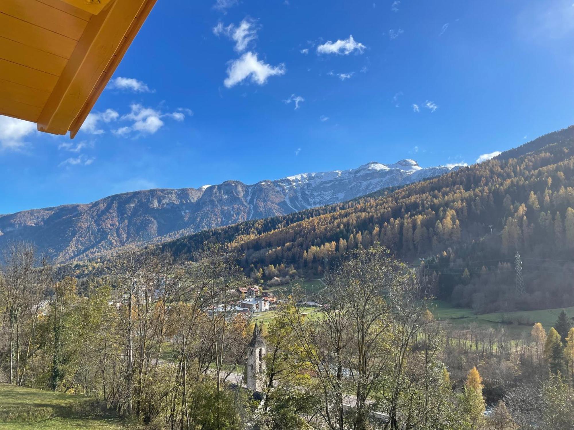 Apartamento Casa Il Tramonto Val Di Sole Commezzadura Exterior foto